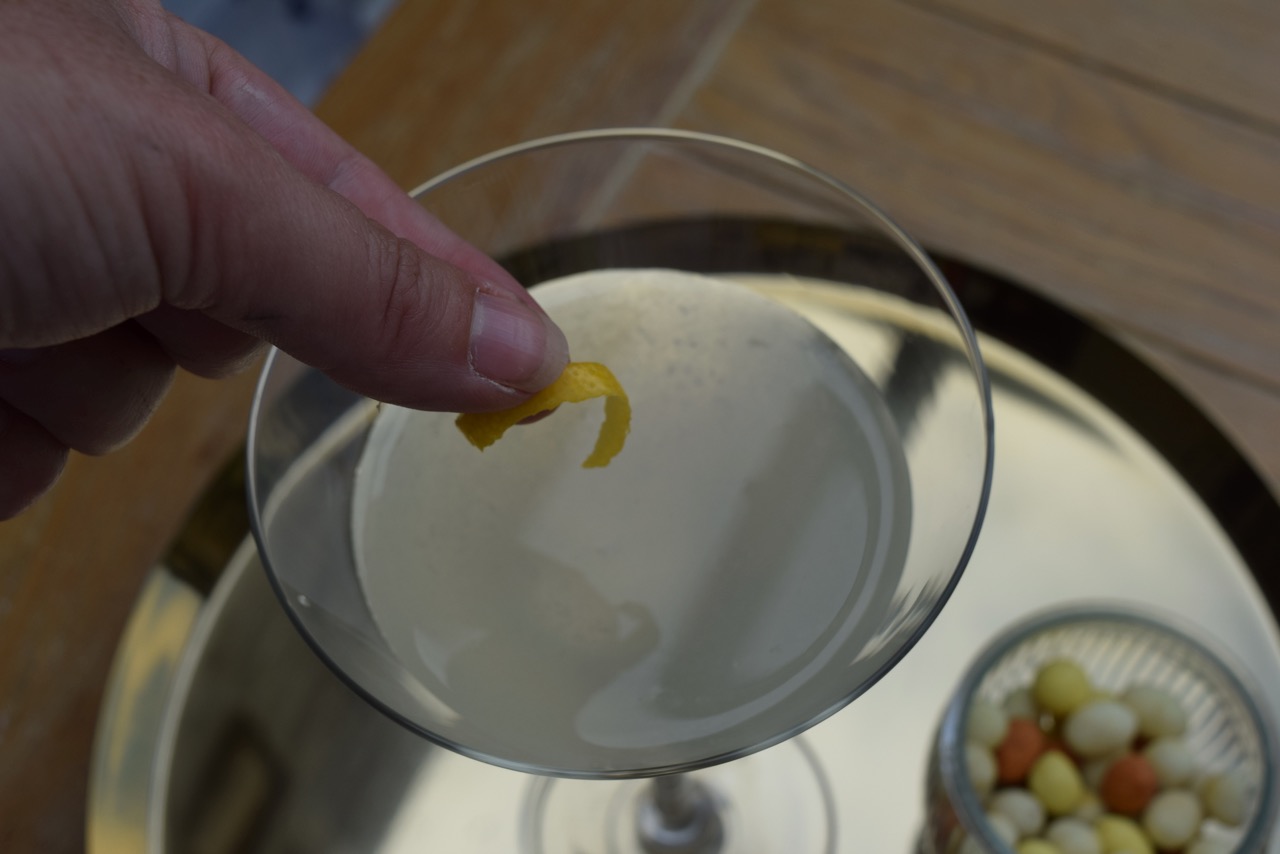 Elderflower-martini-recipe-lucyloves-foodblog