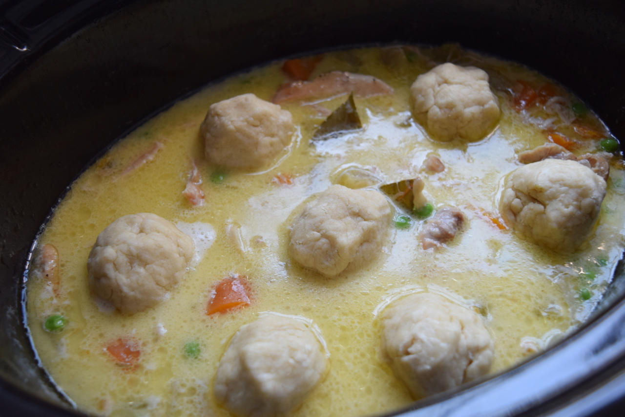 Slow-cooker-creamy-chicken-dumplings-recipe-lucyloves-foodblog