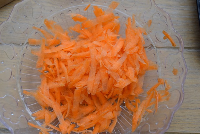 Homemade-carrot-cake-nakd-bars-recipe-lucyloves-foodblog
