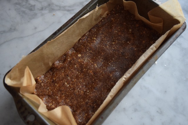 Homemade-Carrot-cake-nakd-bars-recipe-lucyloves-foodblog