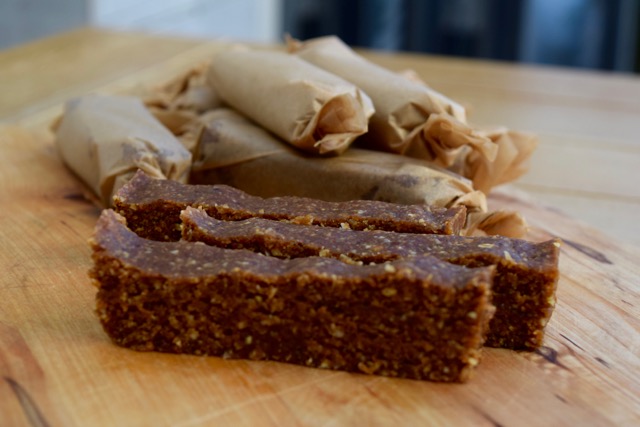 Homemade-carrot-cake-nakd-bars-recipe-lucyloves-foodblog