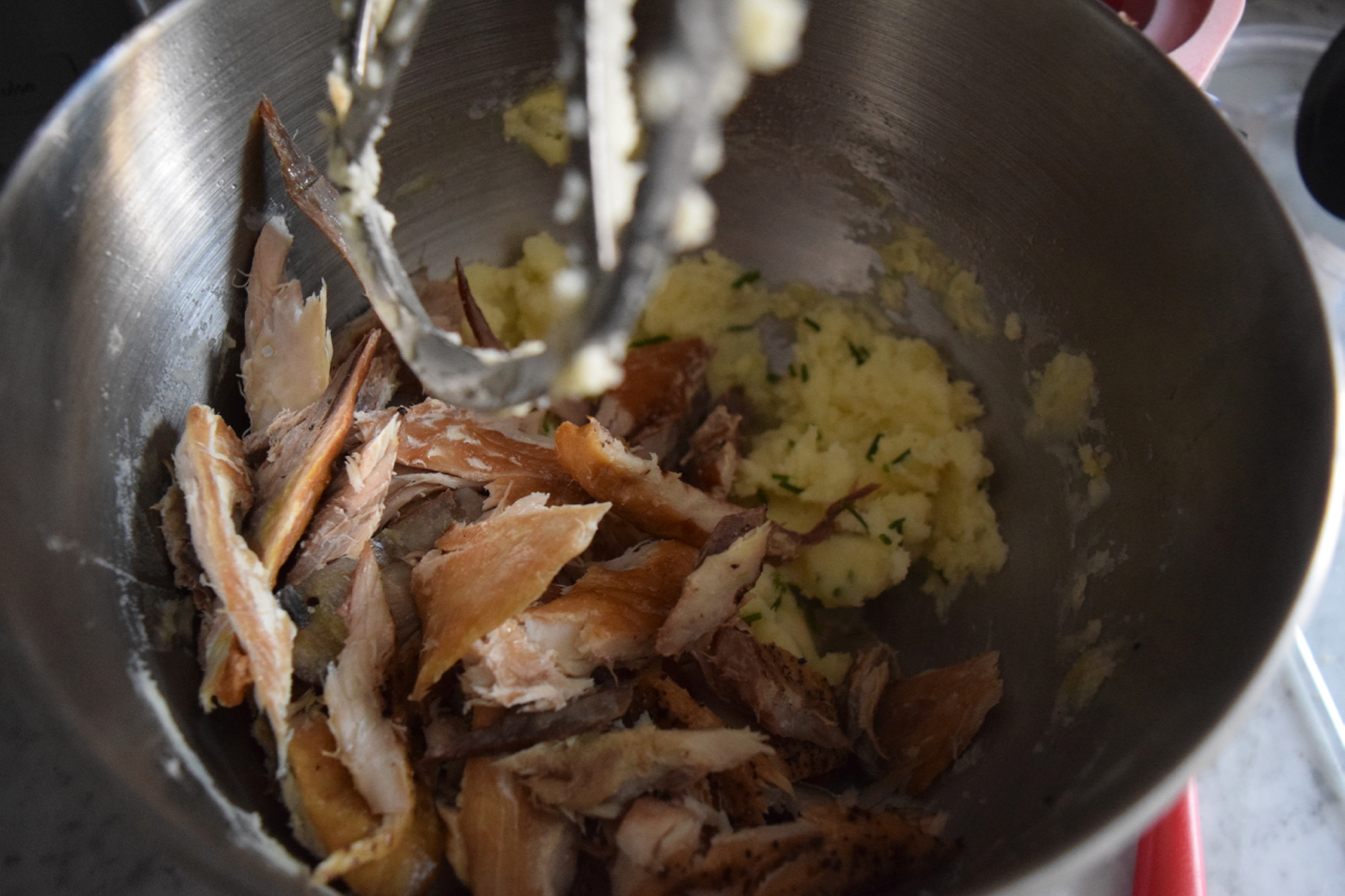 Smoked-mackerel-fish-cakes-recipe-lucyloves-foodblog