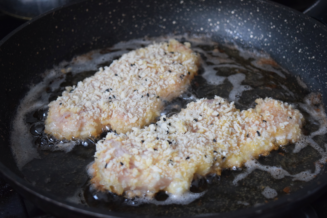 Tonkatsu-pork-recipe-lucyloves-foodblog