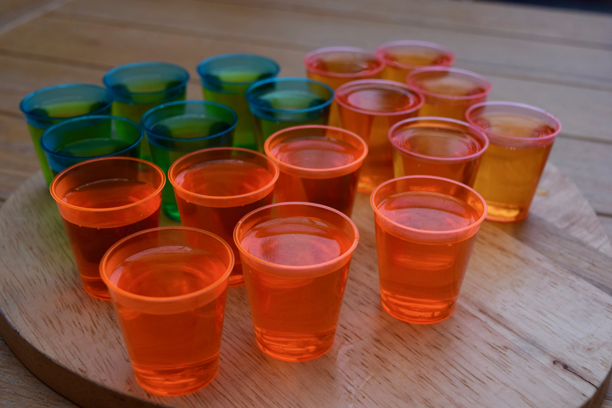 Peach-schnapps-jelly-shots-recipe-lucyloves-foodblog