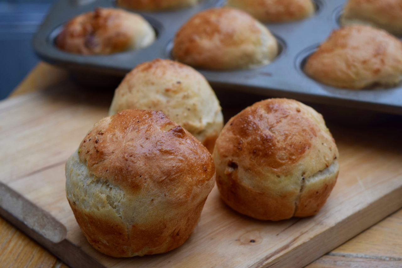 Marizpan-chocolate-buns-recipe-lucyloves-foodblog
