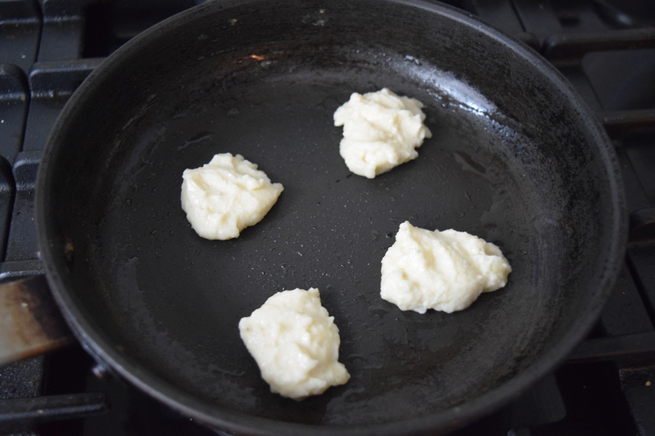 Potato-cakes-smoked-salmon-recipe-lucyloves-foodblog