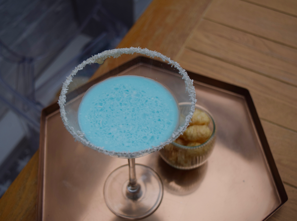 Blue Mixed Drink Recipe - Blue Snowball