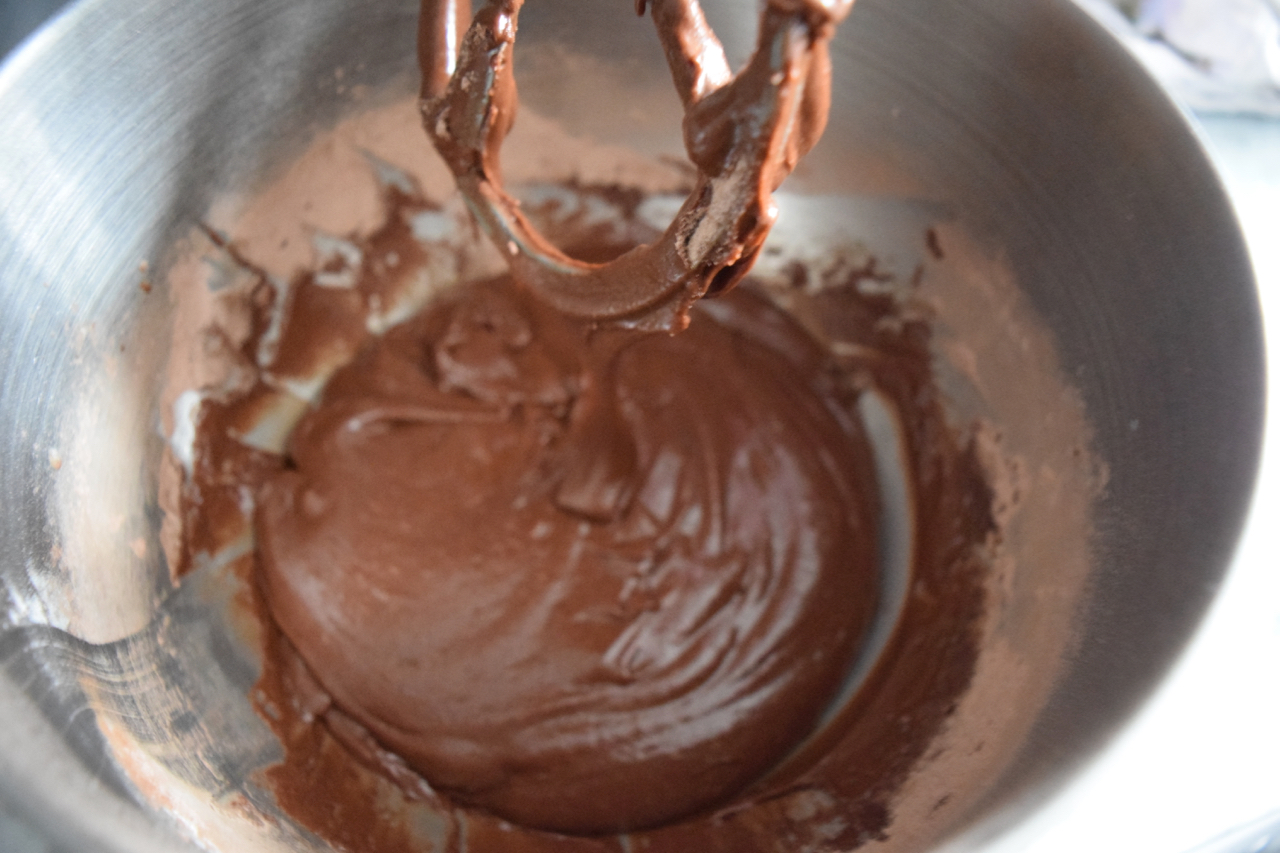 Chocolate-mayonnaise-cake-recipe-lucyloves-foodblog