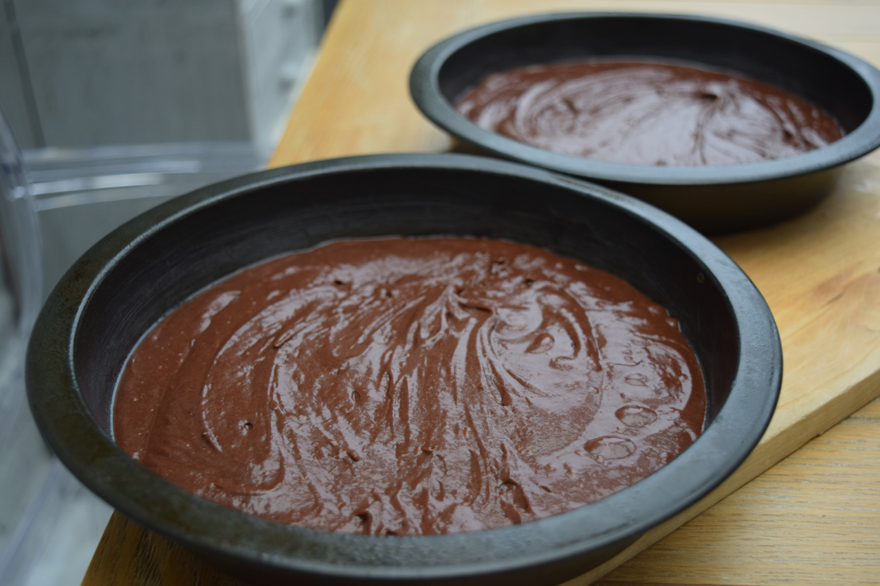 Chocolate-mayonnaise-cake-recipe-lucyloves-foodblog