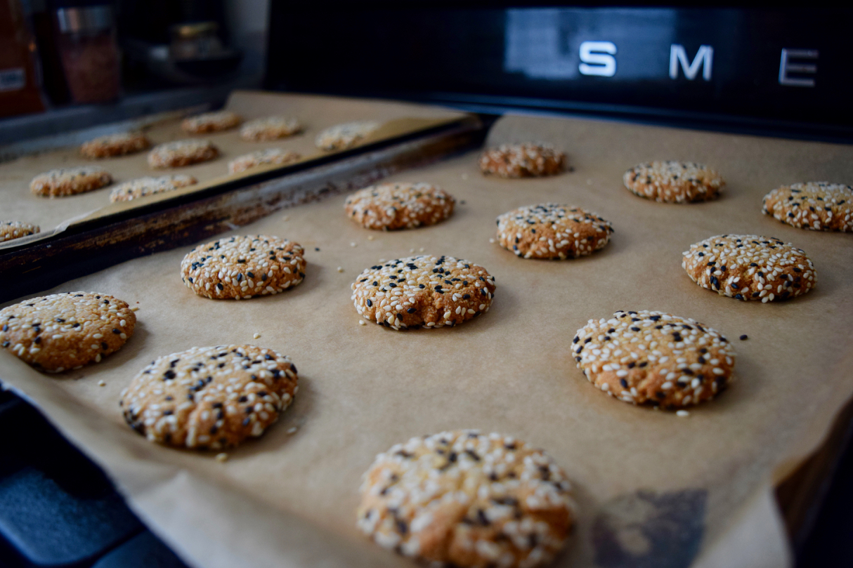 Tahini-sesame-cookies-recipe-lucyloves-foodblog