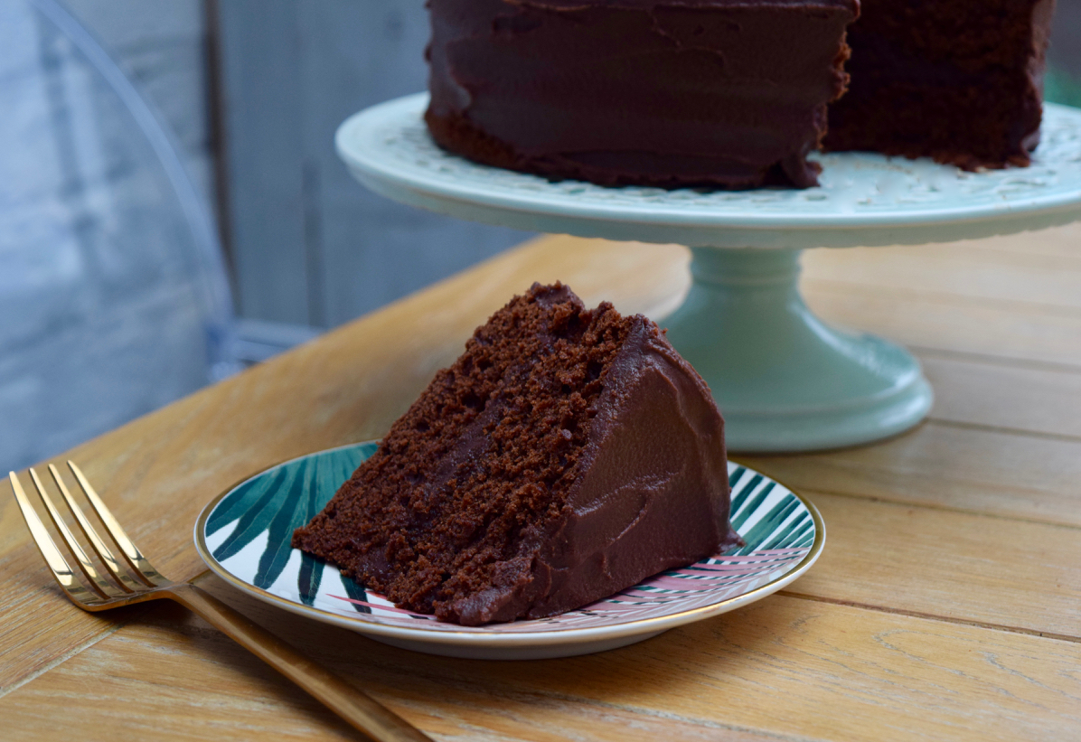 Chocolate-mayonnaise-cake-recipe-lucyloves-foodblog