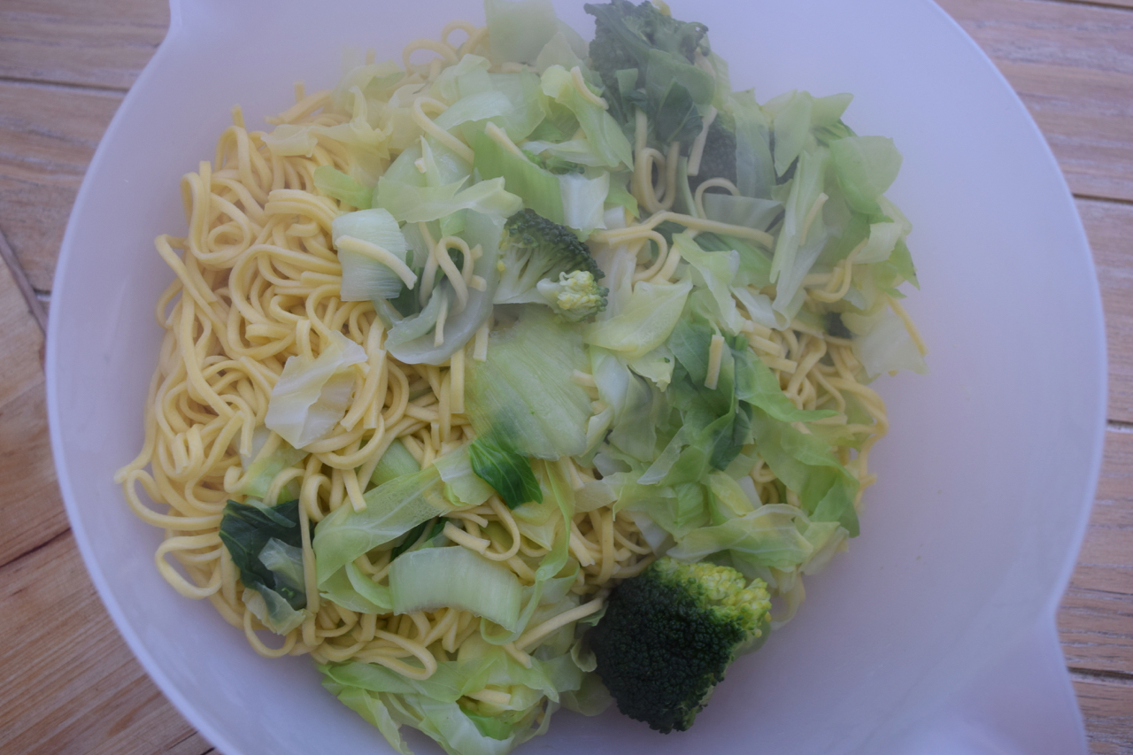 Simple-Hangover-Noodles-recipe-lucyloves-foodblog