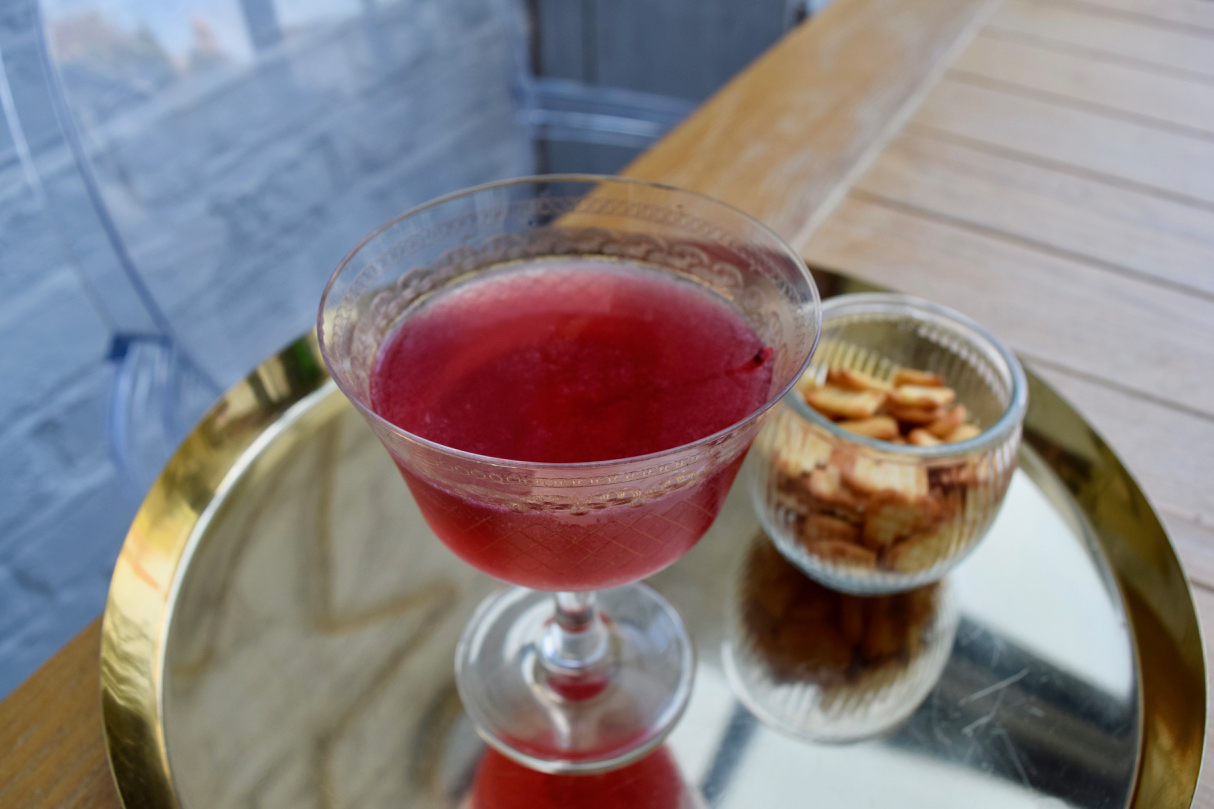 Let's-kiss-cocktail-recipe-lucyloves-foodblog