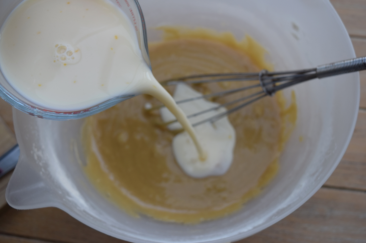 Sticky-syrup-loaf-cake-recipe-lucyloves-foodblog