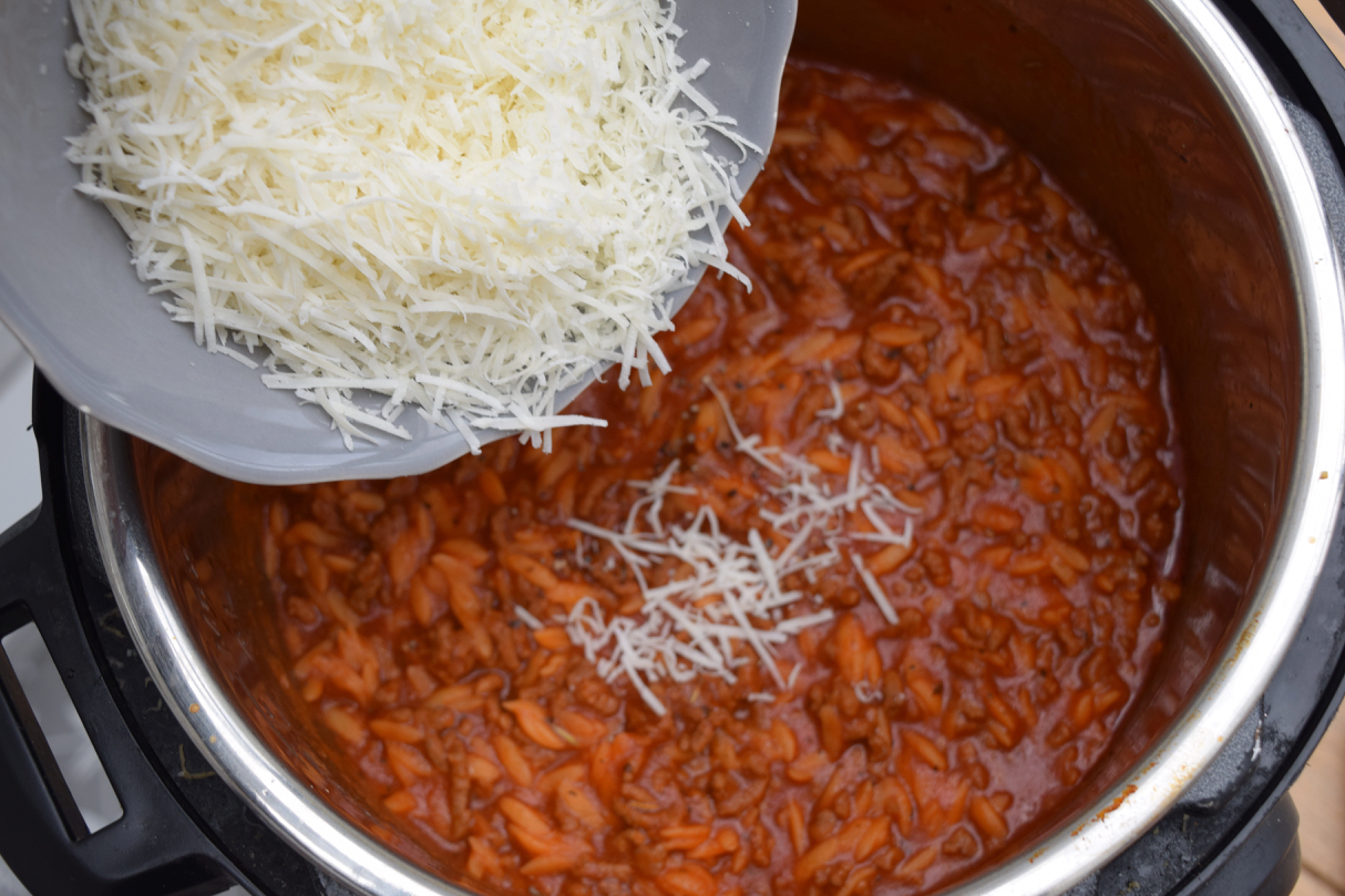 Instant-pot-orzo-bolognese-recipe-lucyloves-foodblog