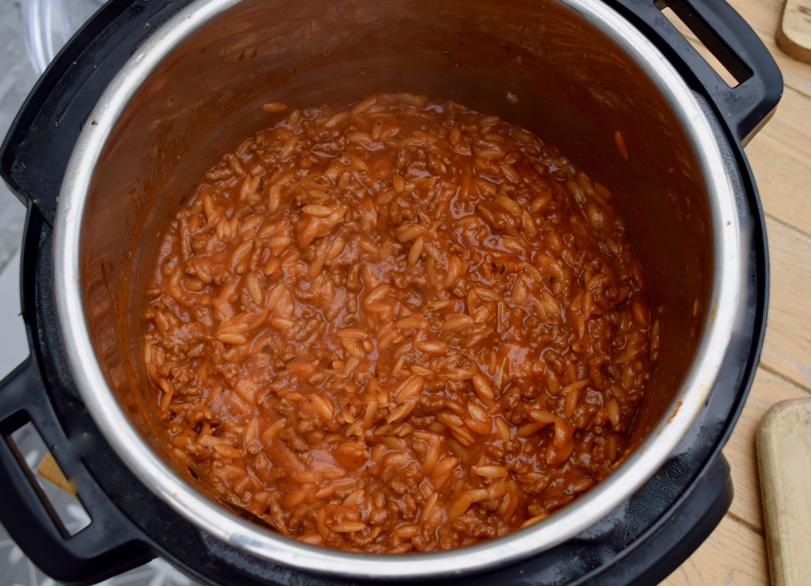 Instant-pot-orzo-bolognese-recipe-lucyloves-foodblog