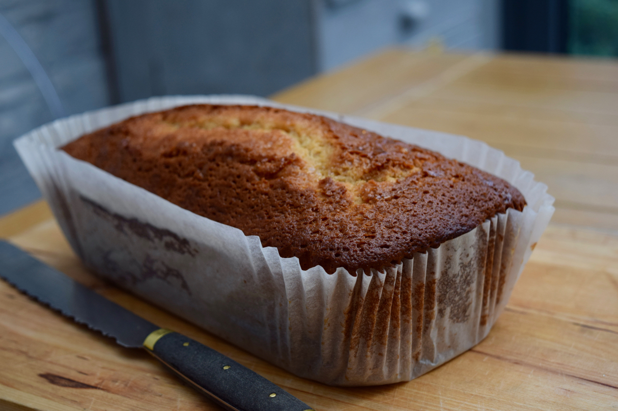 Sticky-syrup-loaf-cake-recipe-lucyloves-foodblog