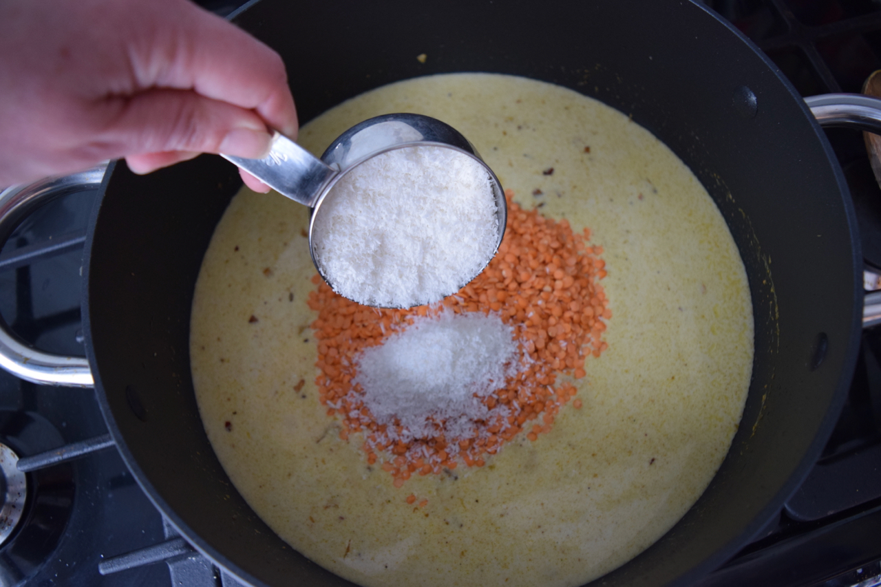 Coconut-lentil-soup-recipe-lucyloves-foodblog