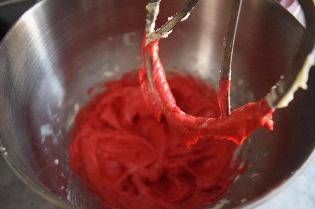 Red-velvet-cookies-recipe-lucyloves-foodblog