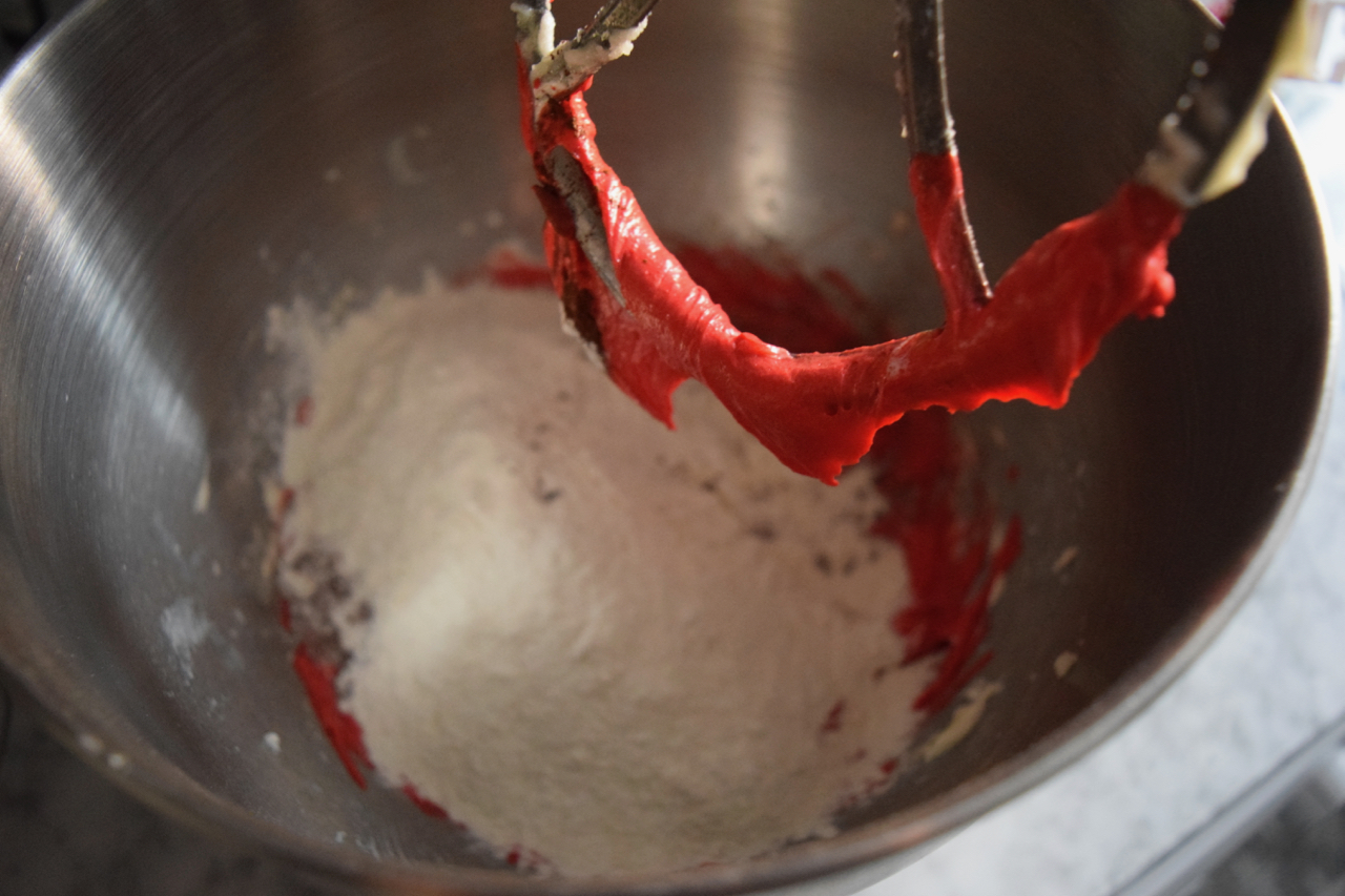 Red-velvet-cookies-recipe-lucyloves-foodblog