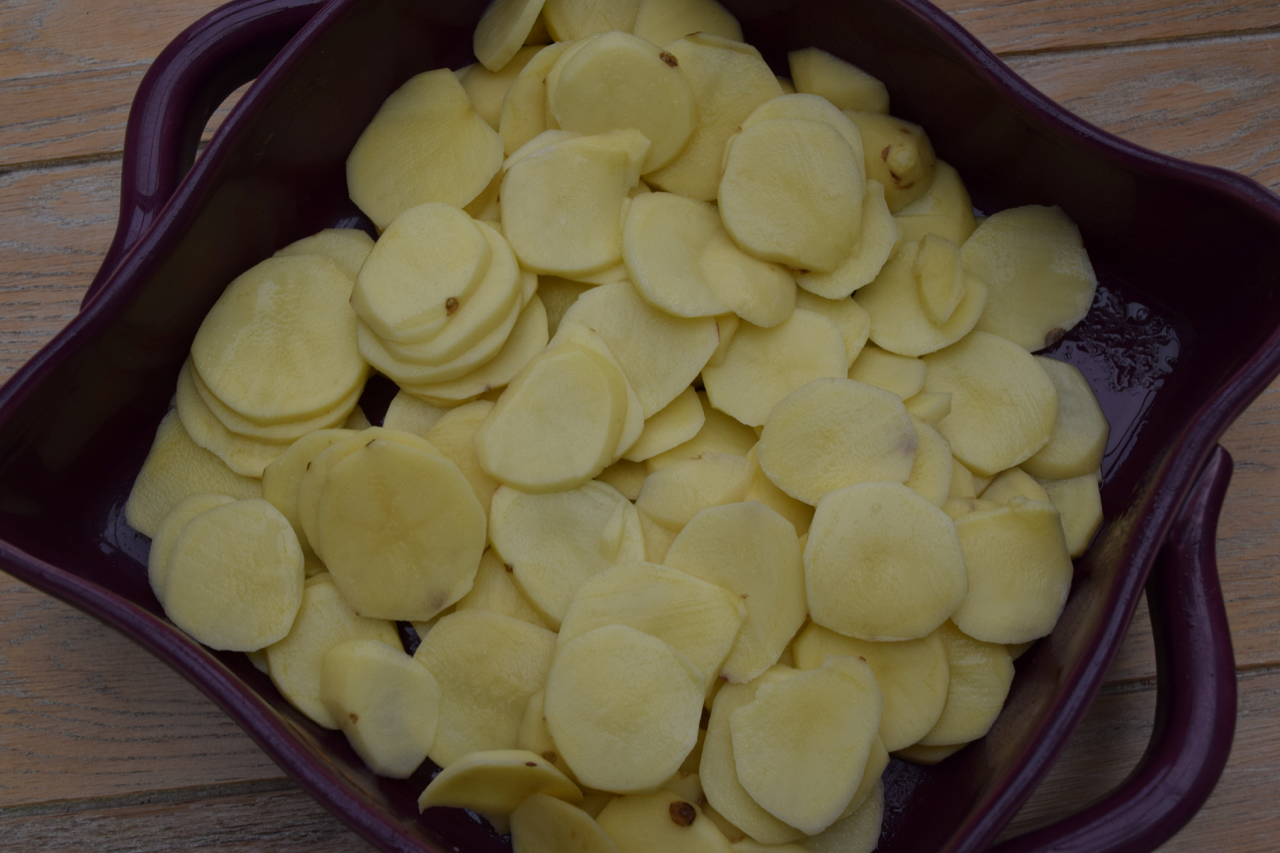 Black-pudding-potato-egg-bake-recipe-lucyloves-foodblog