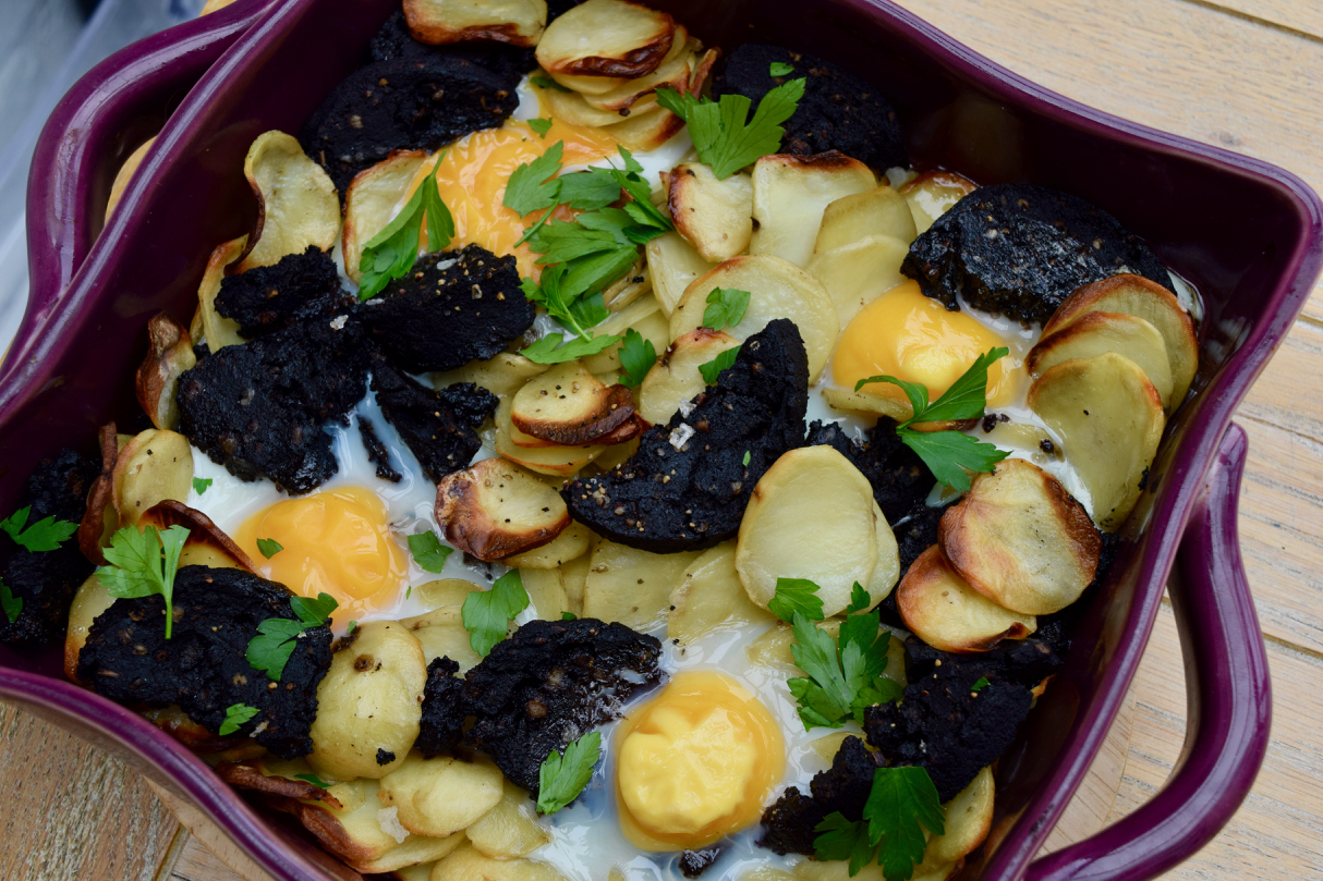 Black-pudding-potato-egg-bake-recipe-lucyloves-foodblog