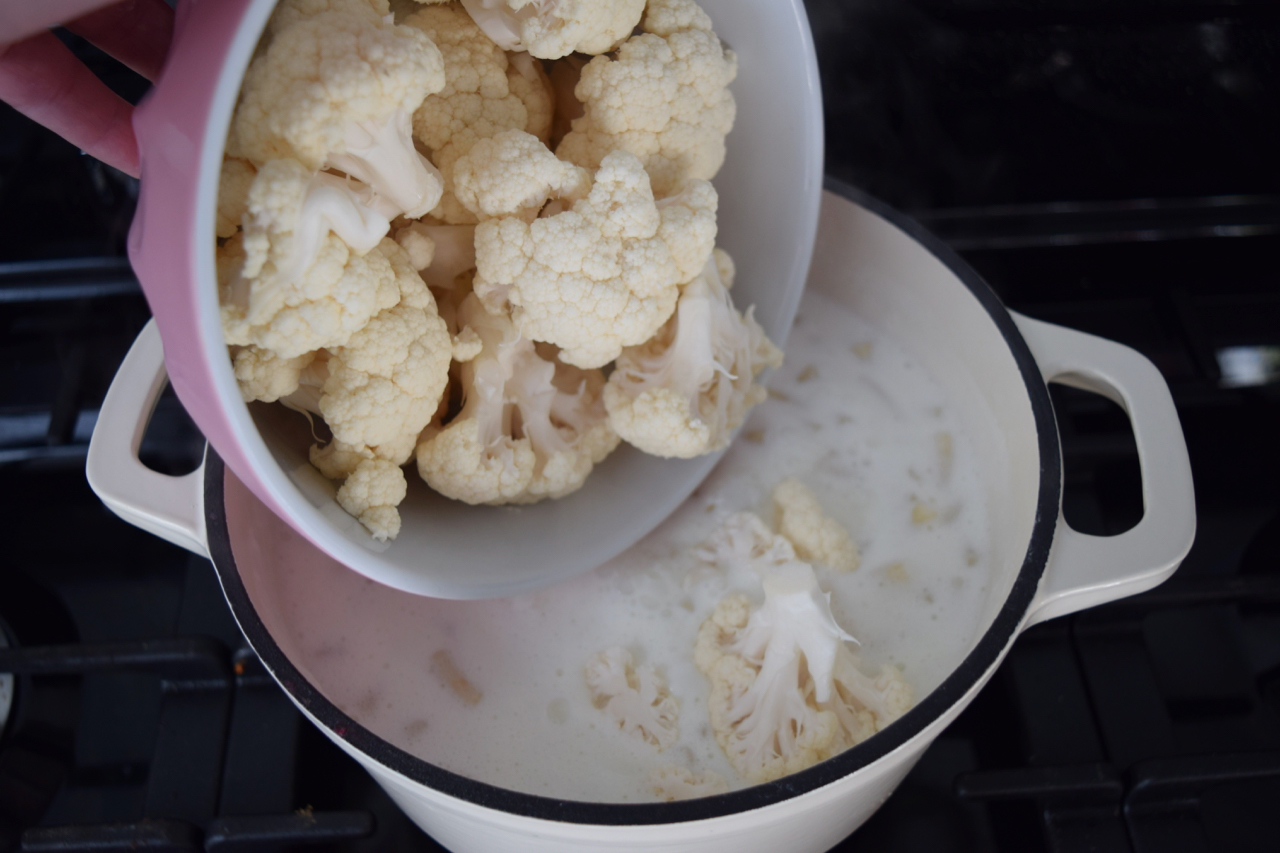 One-pot-cauliflower-mac-and-cheese-recipe-lucyloves-foodblog