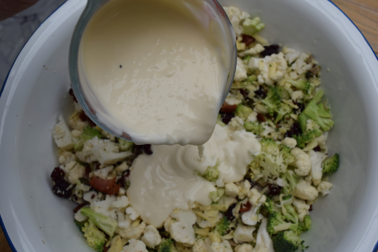 Raw-cauliflower-broccoli-salad-recipe-lucyloves-foodblog