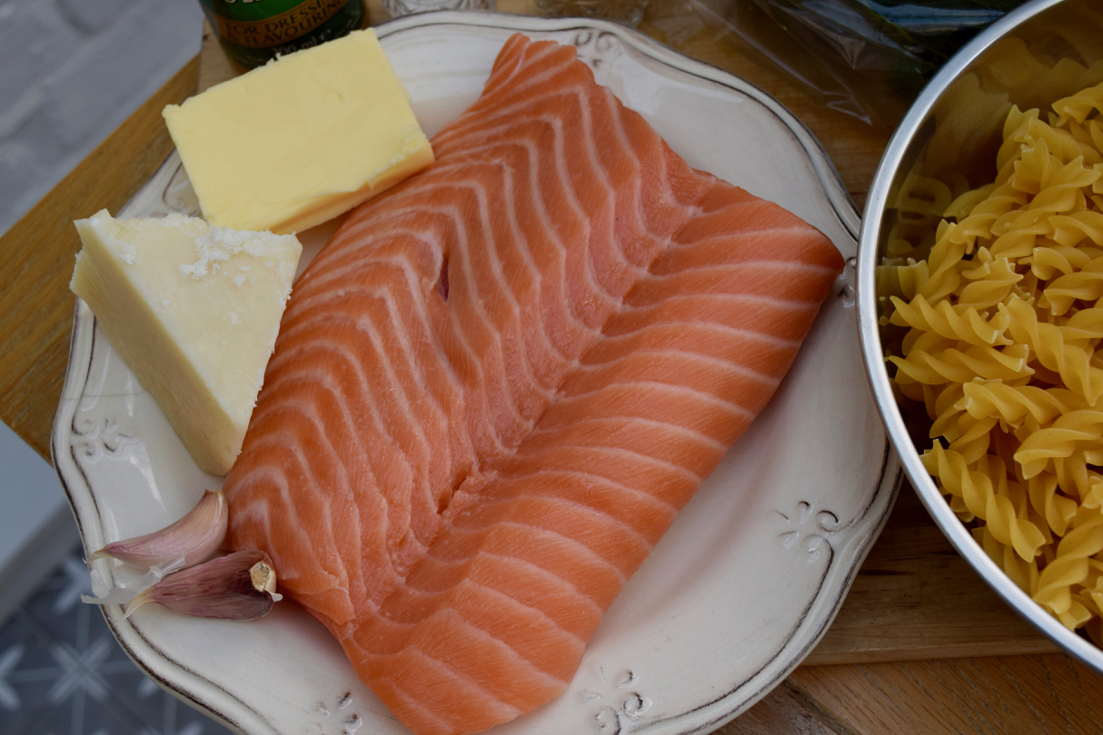 Pasta-salmon-spinach-recipe-lucyloves-foodblog