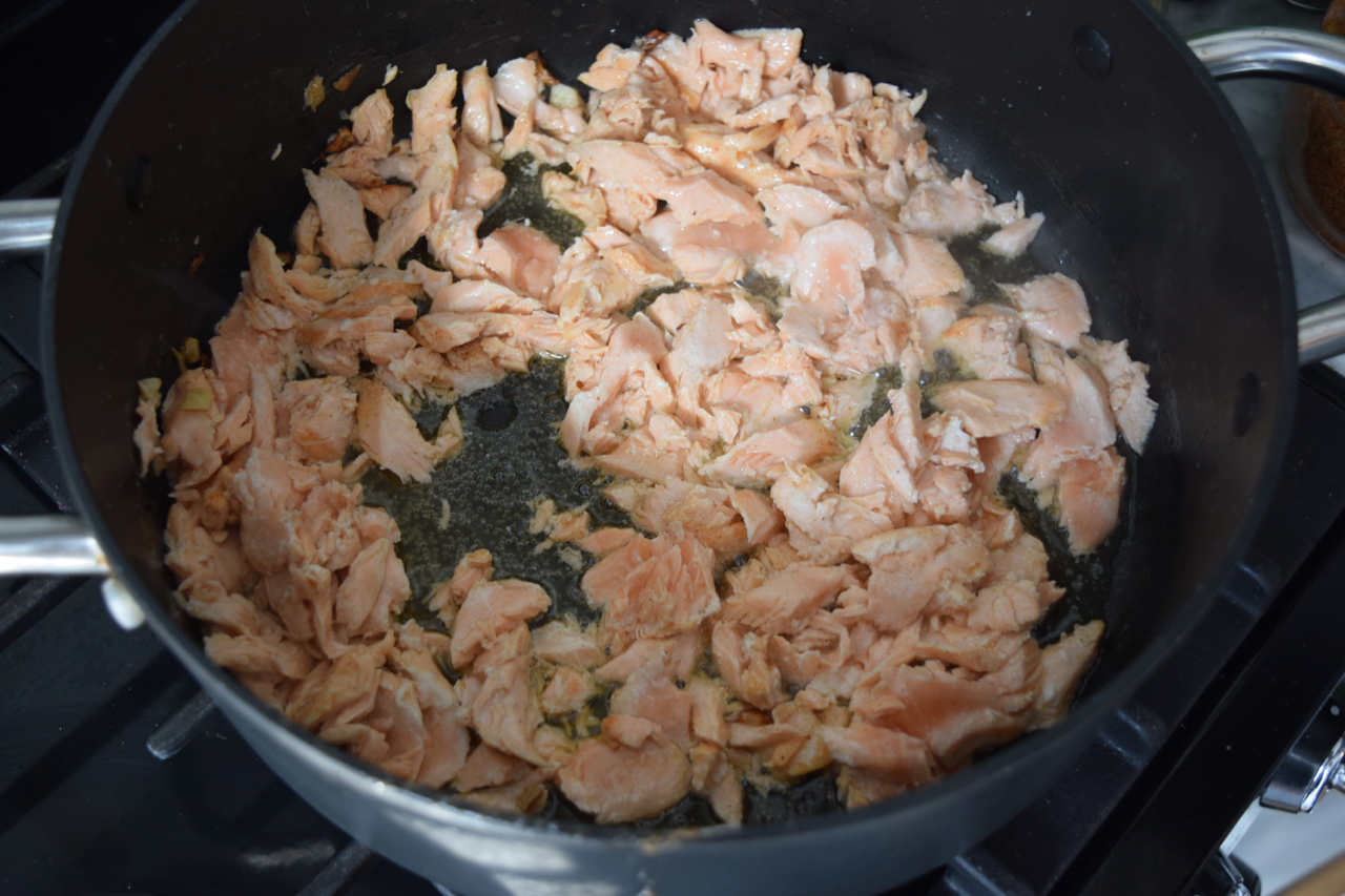 Pasta-salmon-spinach-recipe-lucyloves-foodblog