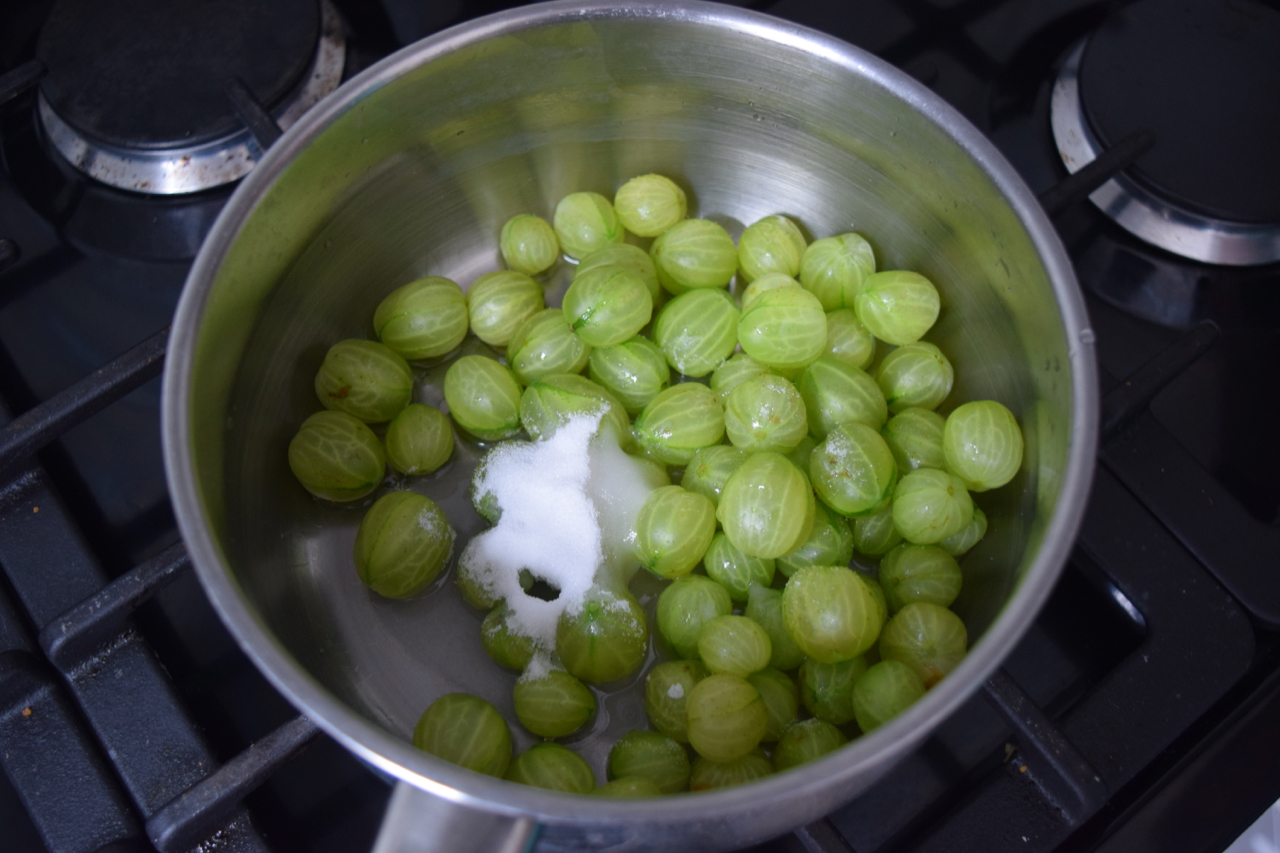 Gooseberry-fool-recipe-lucyloves-foodblog