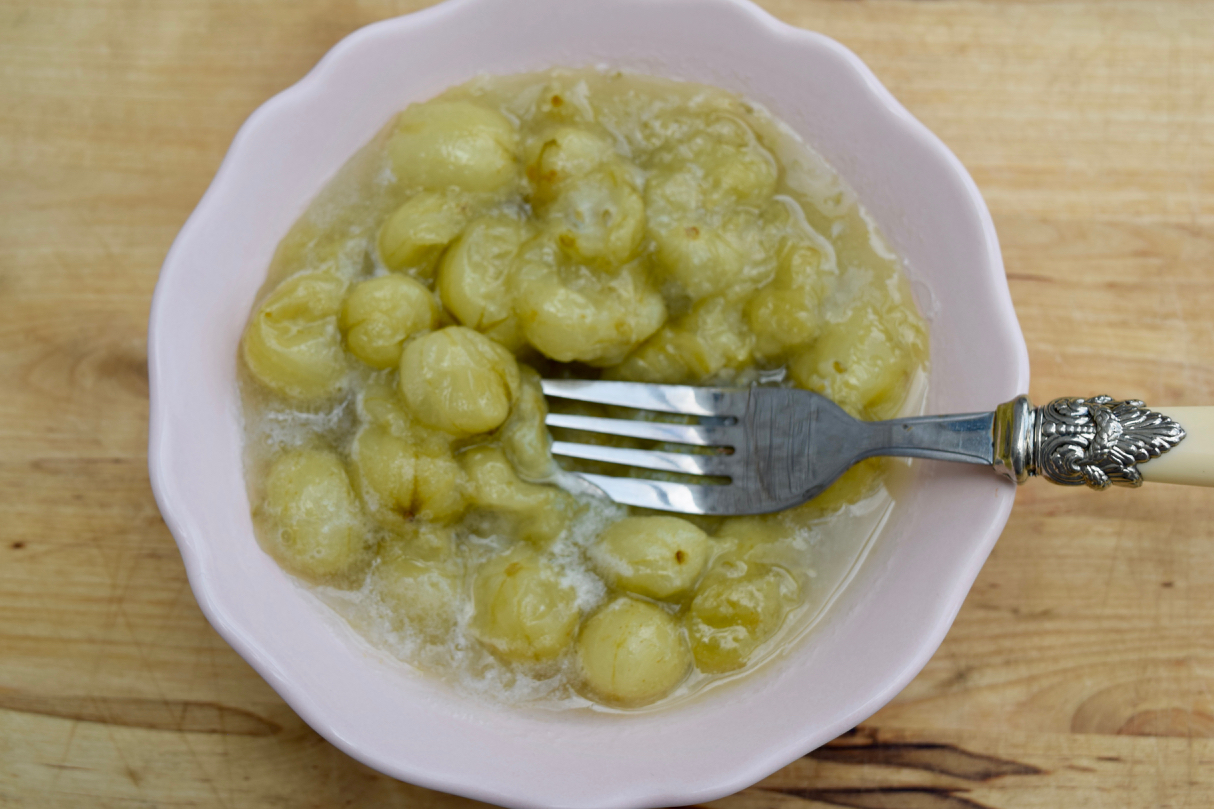 Gooseberry-fool-recipe-lucyloves-foodblog