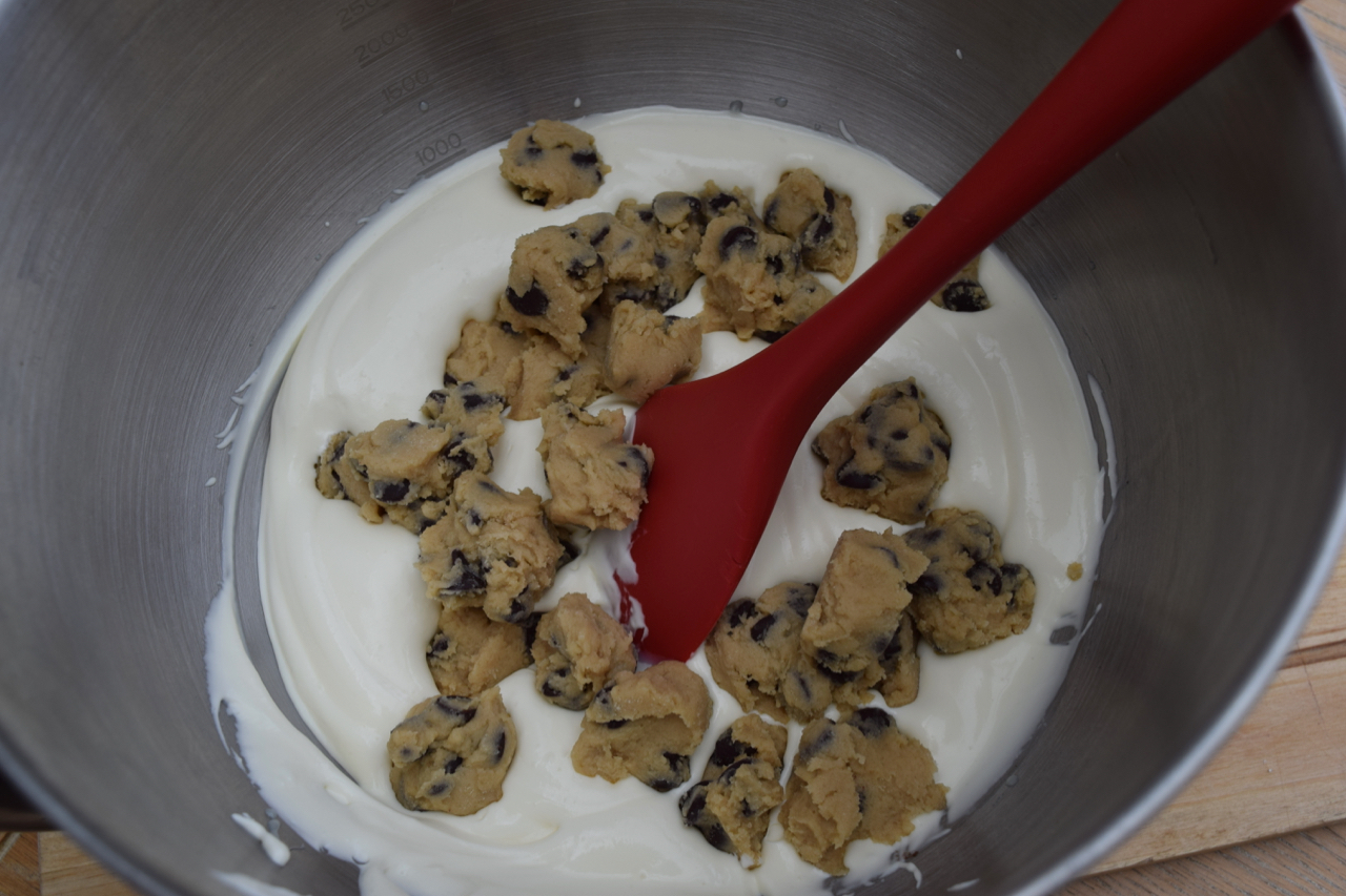 Cookie-dough-ice-cream-recipe-lucyloves-foodblog