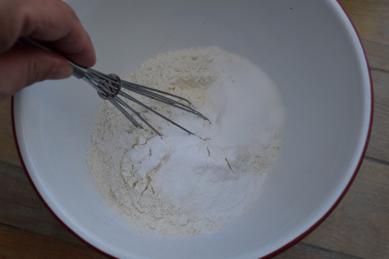 Strawberry-shortcakes-recipe-lucyloves-foodblog