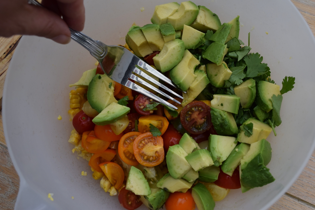 Griddled-corn-avocado-salad-recipe-lucyloves-foodblog