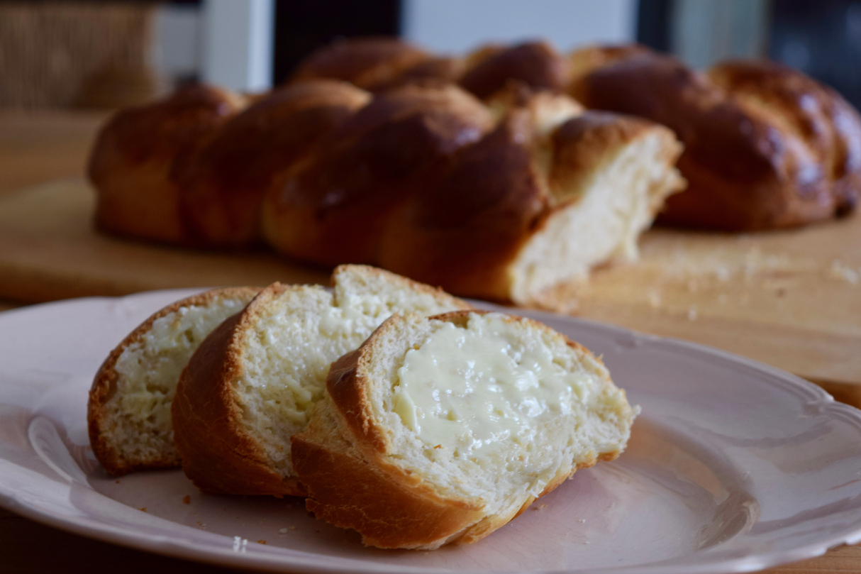 Challah Bread recipe from Lucy Loves Food Blog