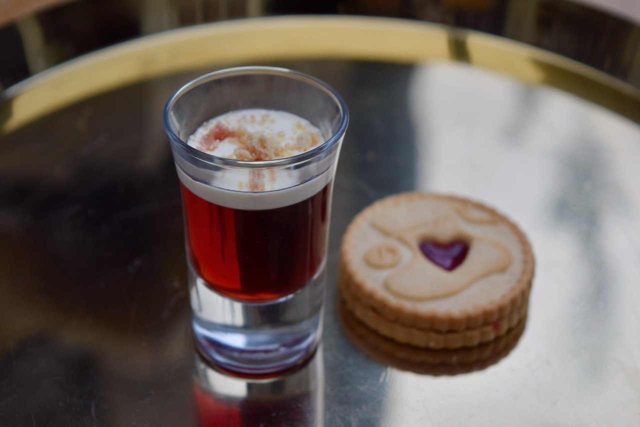 Jammie Dodger Shot from Lucy Loves Food Blog