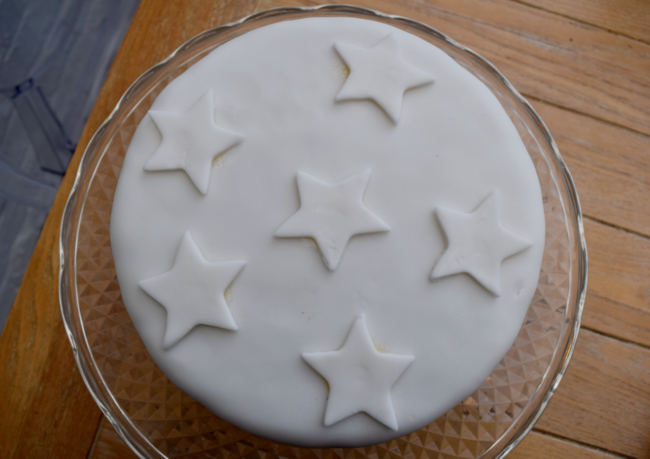 Christmas Cake recipe from Lucy Loves Food Blog