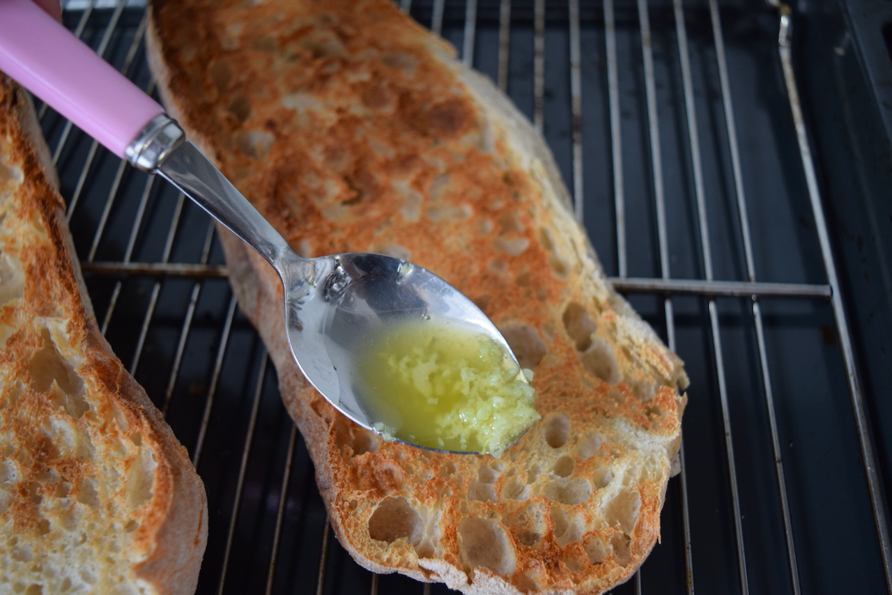 One Pot Meatballs with Cheesy Garlic Bread recipe from Lucy Loves Food Blog