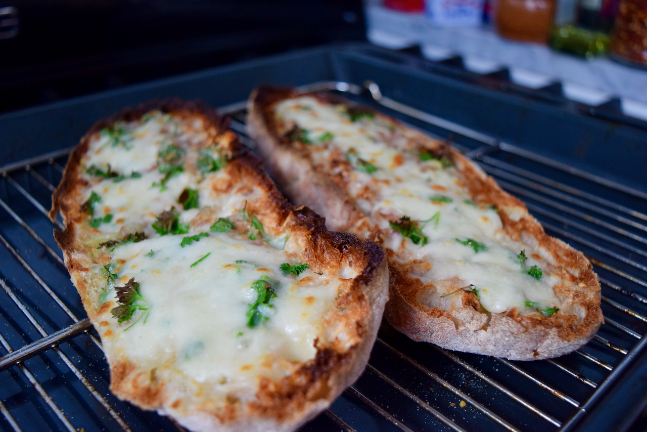 One Pot Meatballs with Cheesy Garlic Bread recipe from Lucy Loves Food Blog