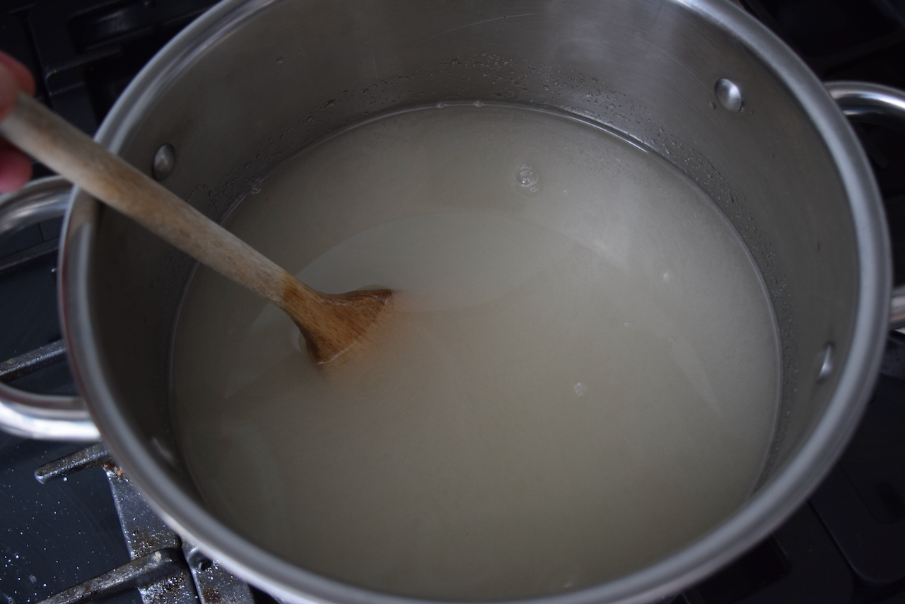 Homemade Elderflower Cordial recipe from Lucy Loves Food Blog