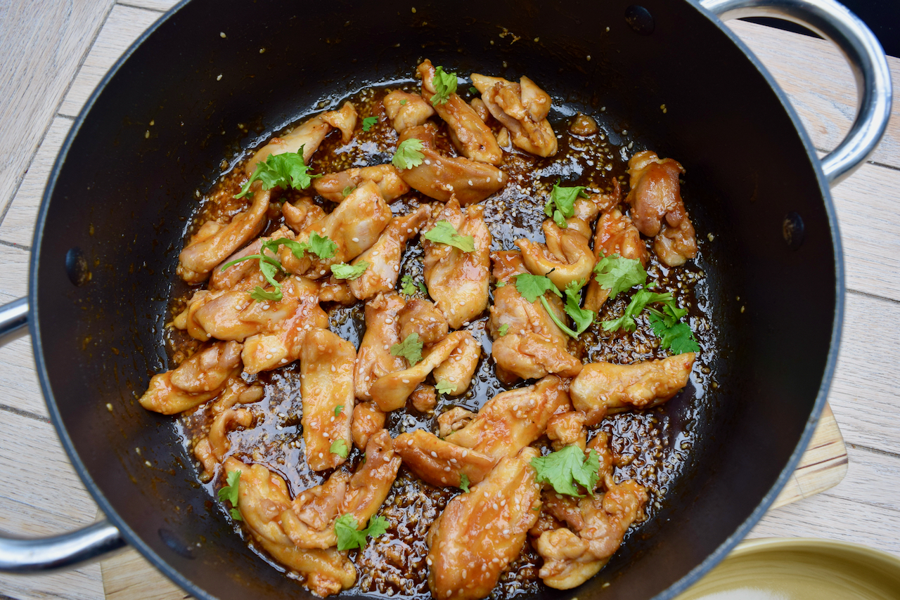 Honey Sriracha Chicken recipe from Lucy Loves Food Blog