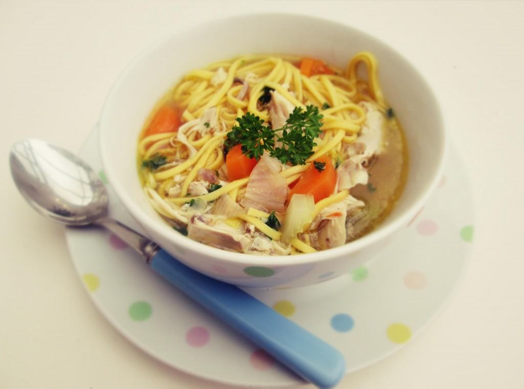 Chicken-noodle-soup-Lucyloves-food-blog