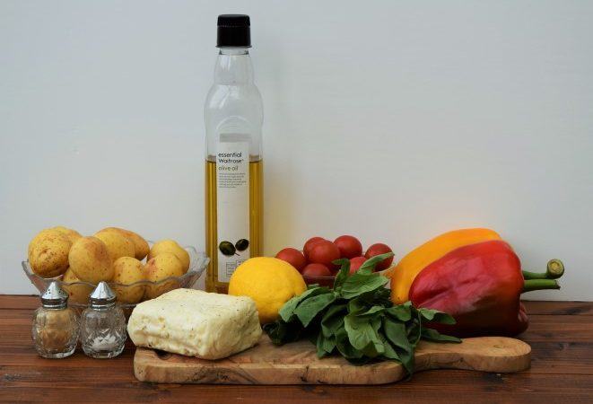 Halloumi-pepper-basil-bake-recipe-lucyloves-foodblog