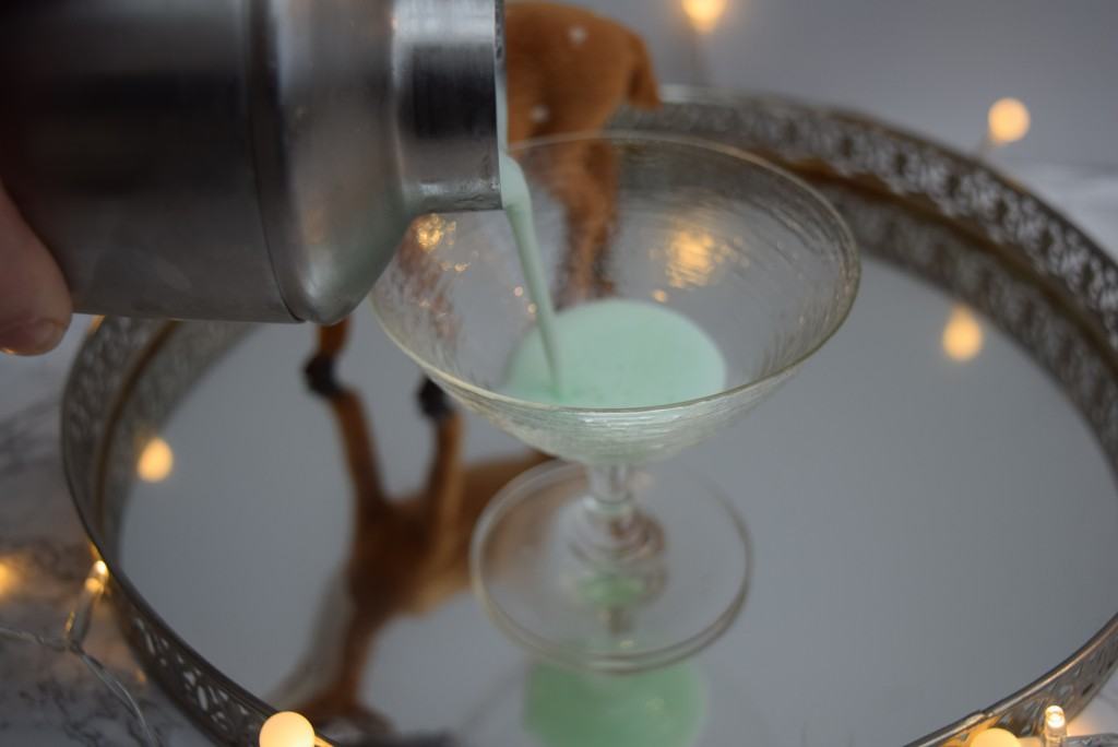 Christmas-mint-martini-recipe-lucyloves-foodblog