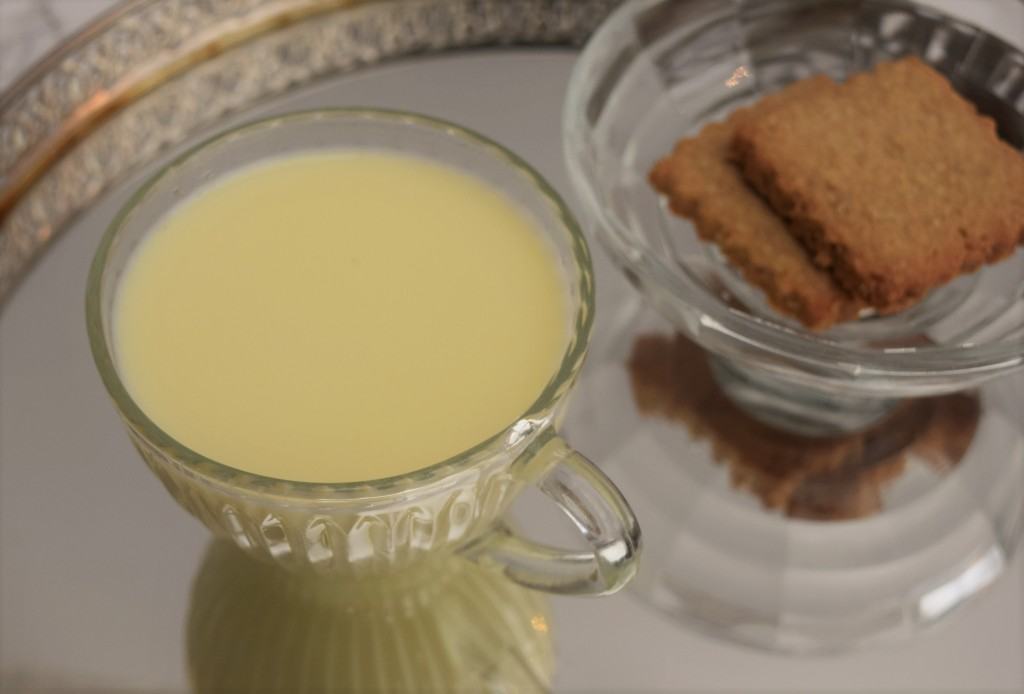 Spiced-golden-milk-recipe-lucyloves-foodblog