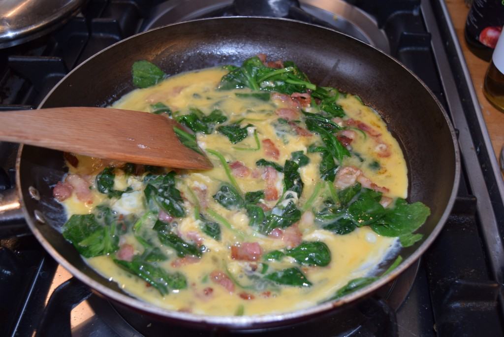 Bacon-spinach-scramble-lucyloves-foodblog