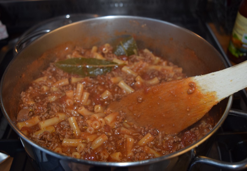 Beef-basil-pasta-lucyloves-foodblog