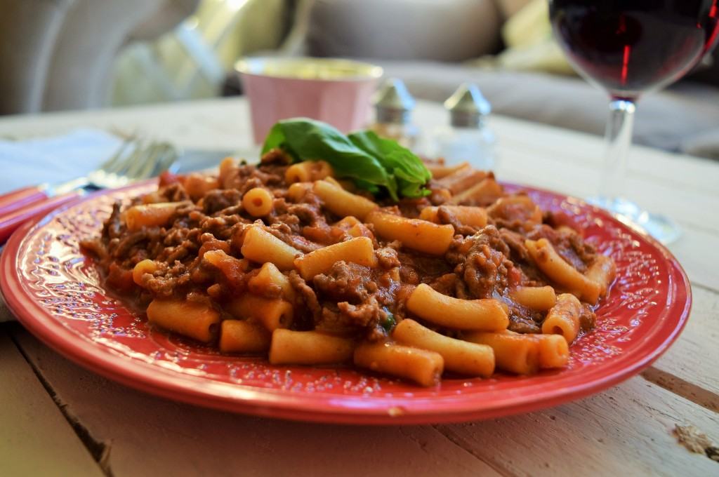 Beef-basil-pasta-lucyloves-foodblog