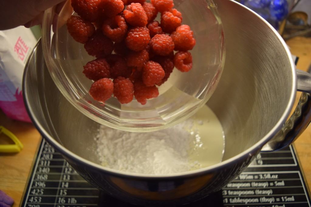 Raspberry-cheesecake-brownie-recipe-lucyloves-foodblog